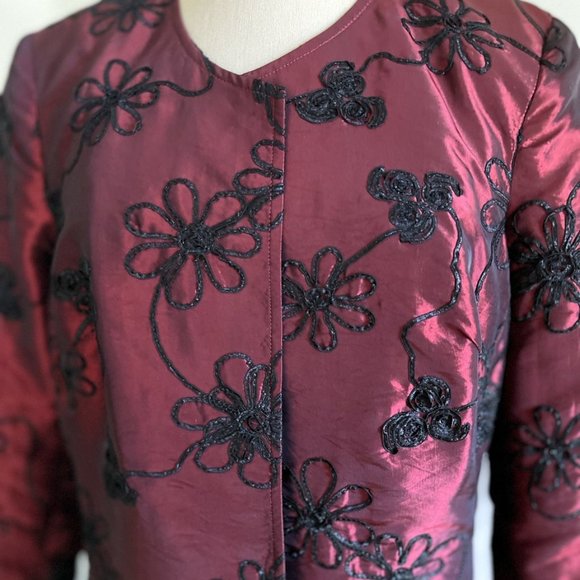 3 Sisters Jacket Womens Open Front Medium Red Black Embroidered Taffeta Coat - Picture 4 of 8